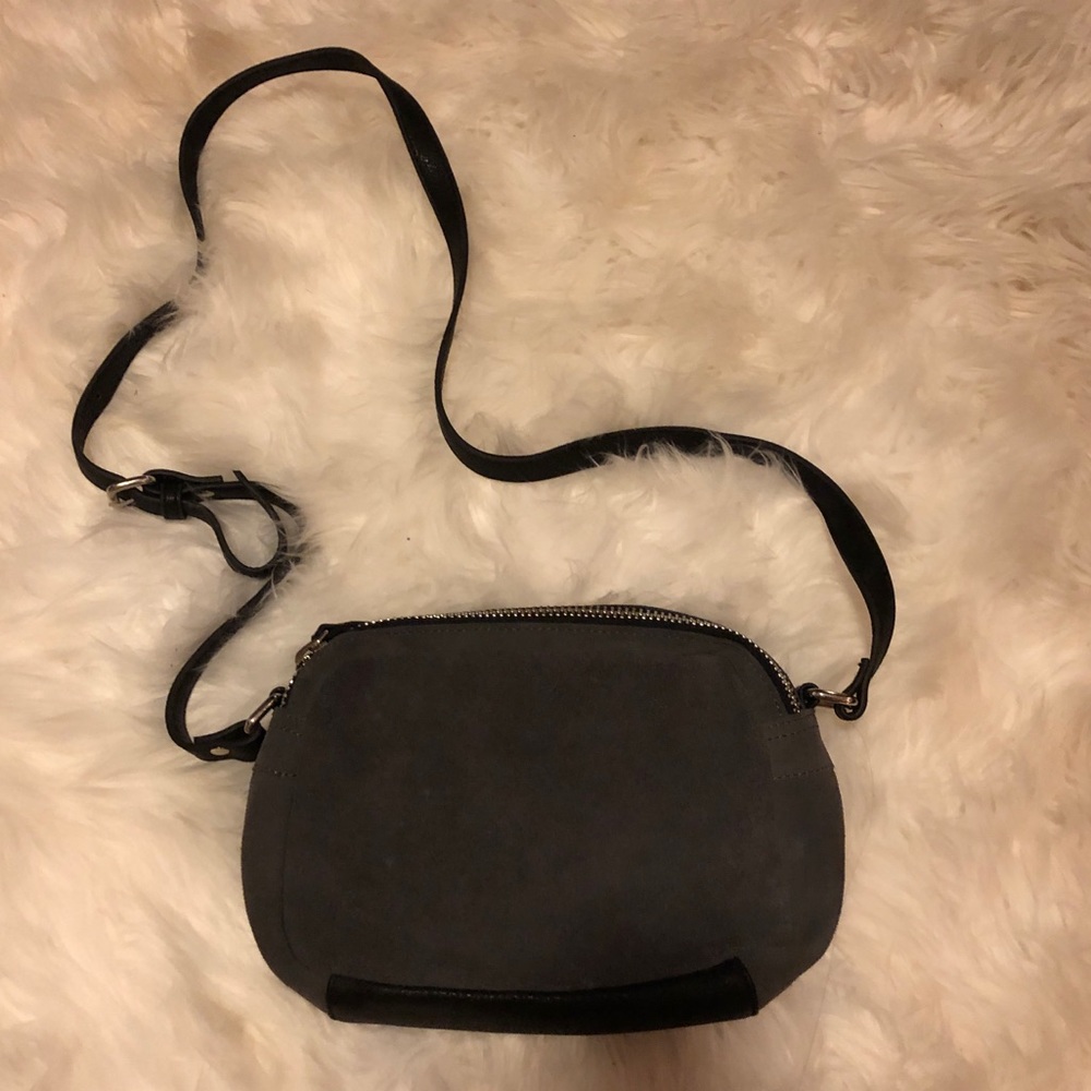 NWT Silence + noise crossbody bag